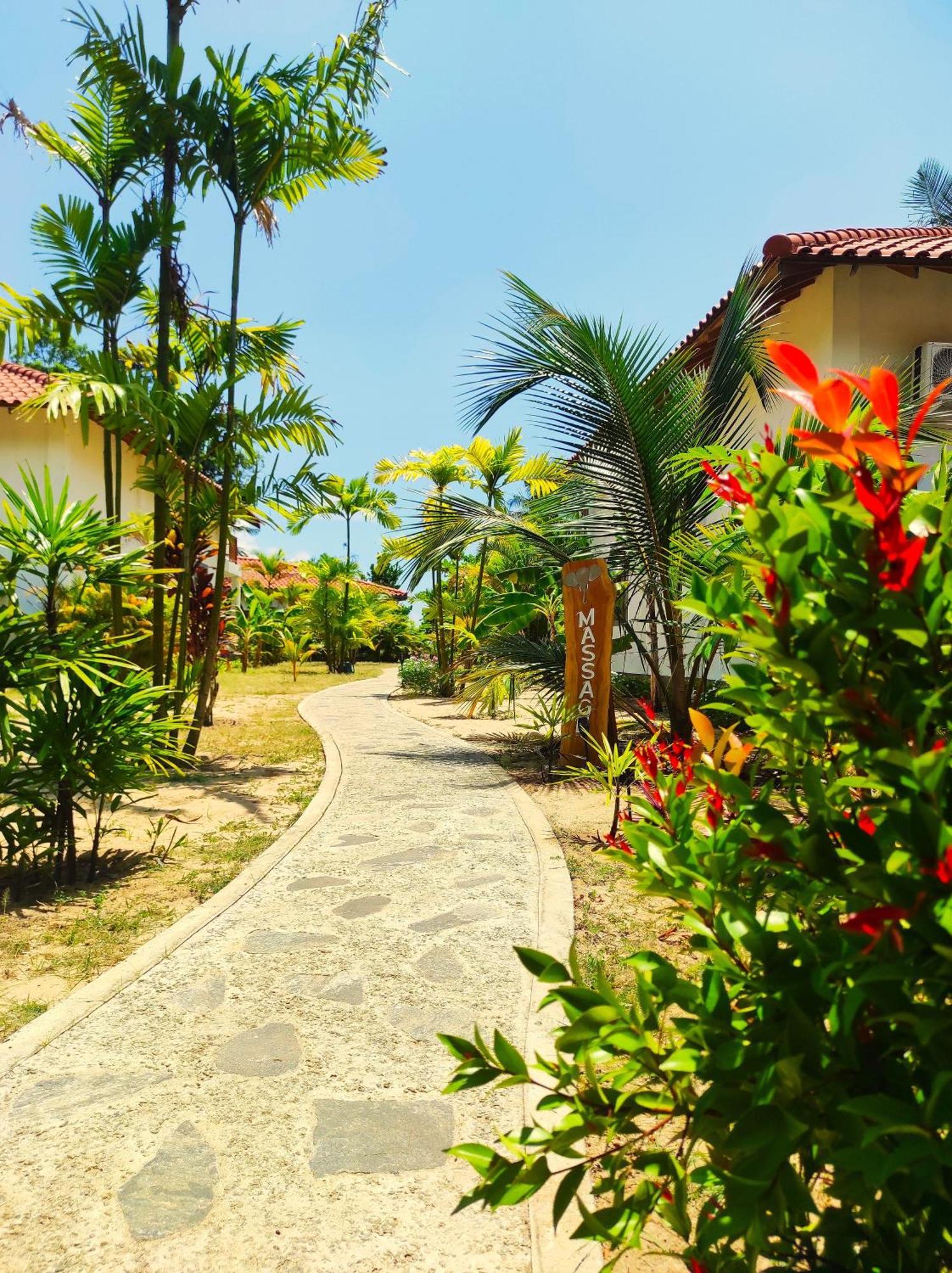 Sleeping Elephant Beach Resort Tangalle Extérieur photo