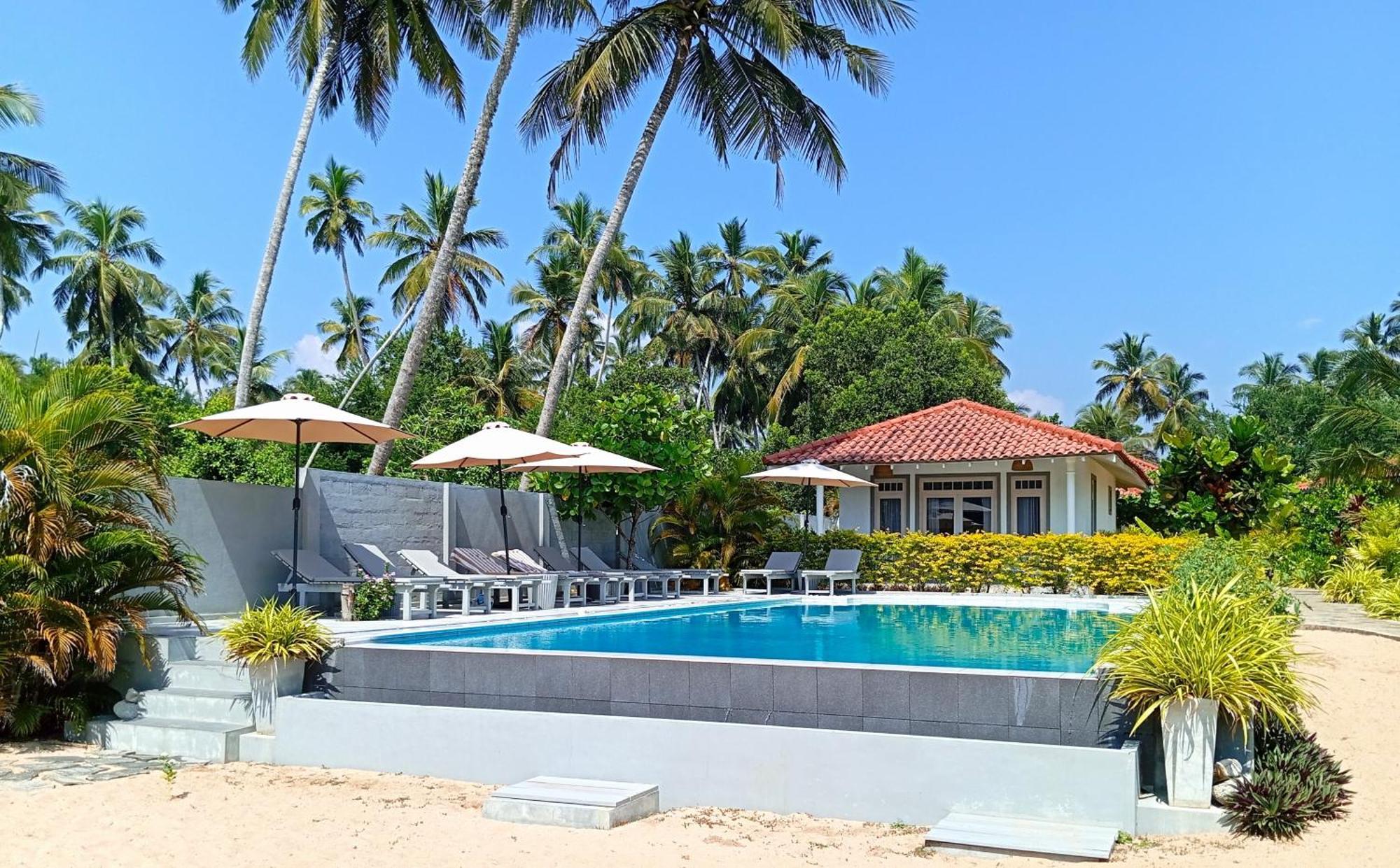 Sleeping Elephant Beach Resort Tangalle Extérieur photo